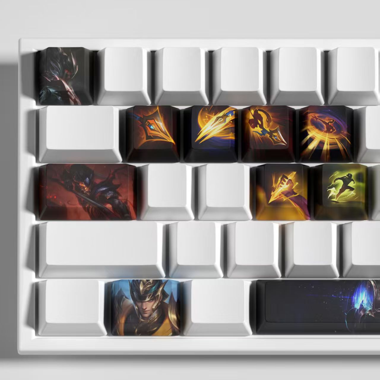 League of Legends Keycaps Xin Zhao 12 keycaps set